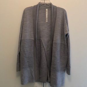 Lululemon sit in lotus wrap